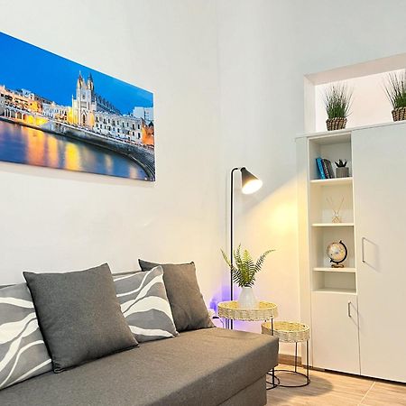 Maria & Matthias - Apartments In Central Of Floriana Eksteriør billede
