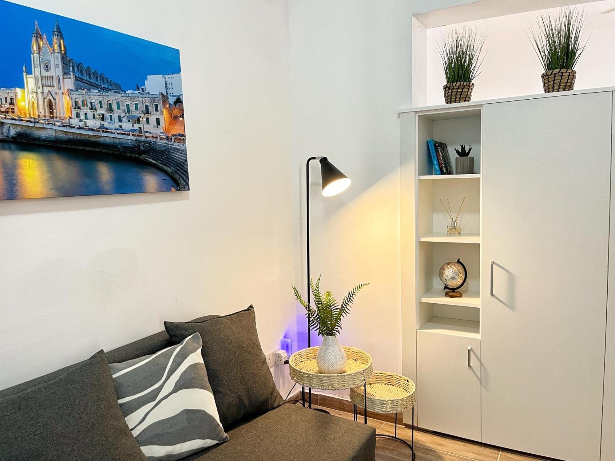 Maria & Matthias - Apartments In Central Of Floriana Eksteriør billede
